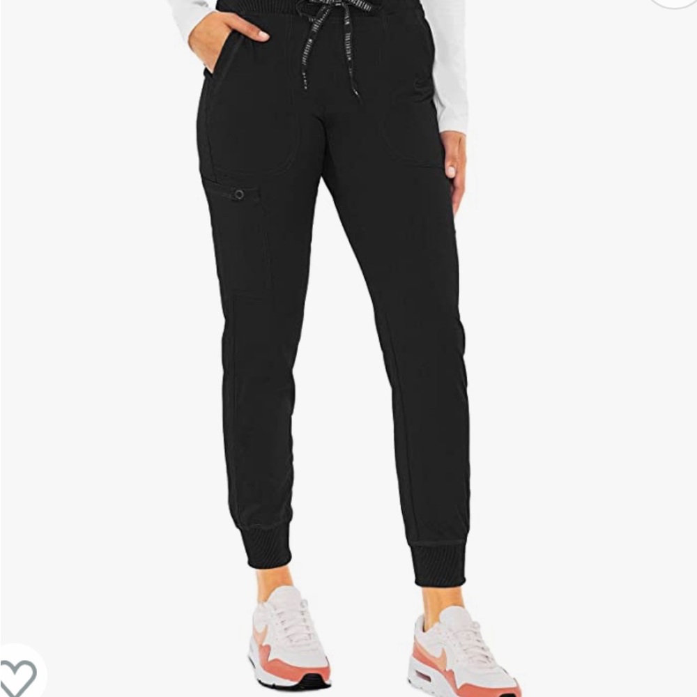 Med Couture Touch Women's Jogger Yoga Pant | Black | Size Small